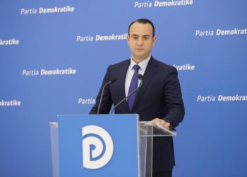 PD nxjerr emrat/ Zyrtarë të Policisë të lidhur me ish-Sigurimin e Shtetit, disa kanë qenë edhe në Gjirokastër