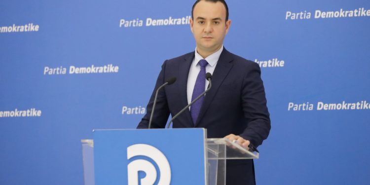 PD nxjerr emrat/ Zyrtarë të Policisë të lidhur me ish-Sigurimin e Shtetit, disa kanë qenë edhe në Gjirokastër