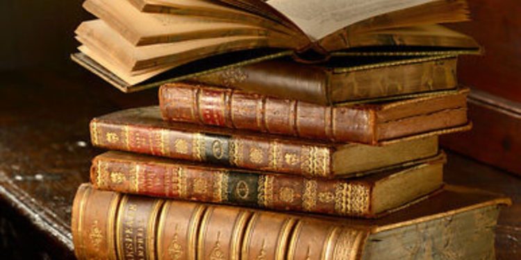 Rumani/ Gjenden librat e grabitur të Galileut, Njutonit, Petrarkës dhe Aligierit