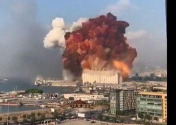 1 muaj pas shpërthimit, ekipet e shpëtimit indetifikojnë rrahje zemre nën rrënoja