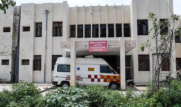 Shoferi i ambulancës përdhunon 19-vjeçaren me Covid