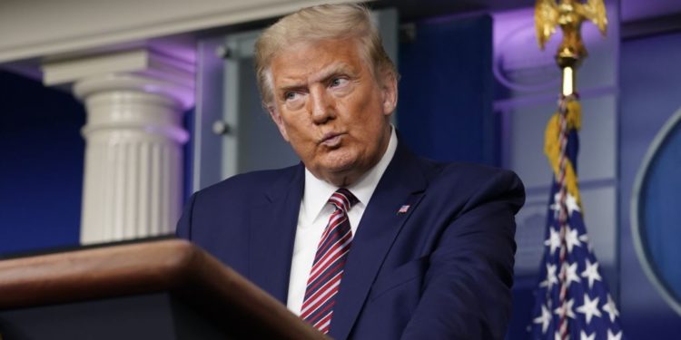 NYT: Miliarderi Trump pagoi vetëm 750 $ taksa në 2016-ën