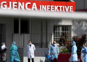 Covid i merr jetën një tjetër mjeku në Shqipëri (Emri)