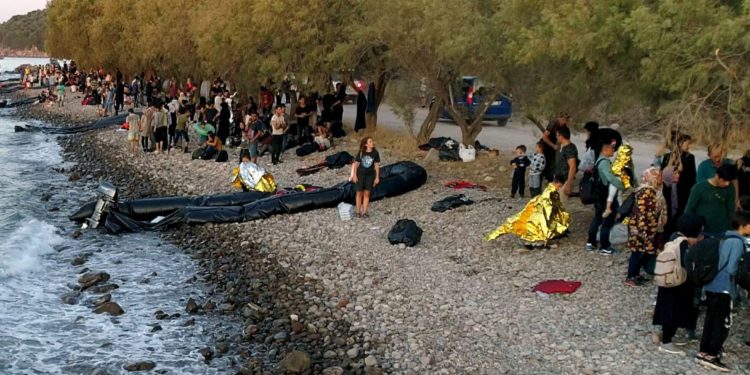 “Duam që të ikin”, banorët e Lesbos nuk i durojnë dot më emigrantët