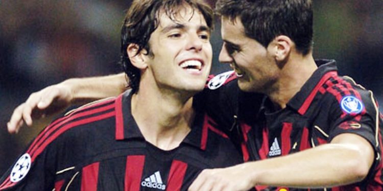 Dikur konsiderohej pasardhësi i Kaka, ish-dështimi i Milan-it përgatit rikthimin