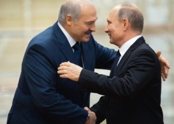 I del në krah “mikut”, Putin hua 1.5 miliardë dollarë Bjellorusisë