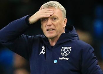 COVID-19 frikëson edhe Premier League, 10 pozitiv brenda një jave