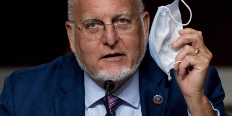 Kreu i Qendrës Amerikane për Kontrollin dhe Parandalimin e Sëmundjeve: Maskat garantojnë më shumë mbrojtje sesa vetë vaksina