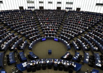 Parlamenti Evropian miraton rezolutën kundër Turqisë