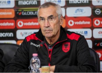 Pa fuqi dhe pa ide, Kombëtarja mposhtet nga Lituania