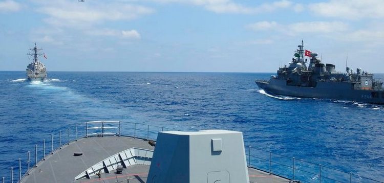 Pasuria që po fut në luftë Greqinë dhe Turqinë, ja si lindi konflikti në Mesdheun Lindor