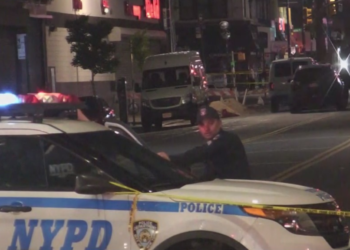 New York/ Të shtëna me armë në lokal nate, 2 të vdekur dhe 14 të plagosur