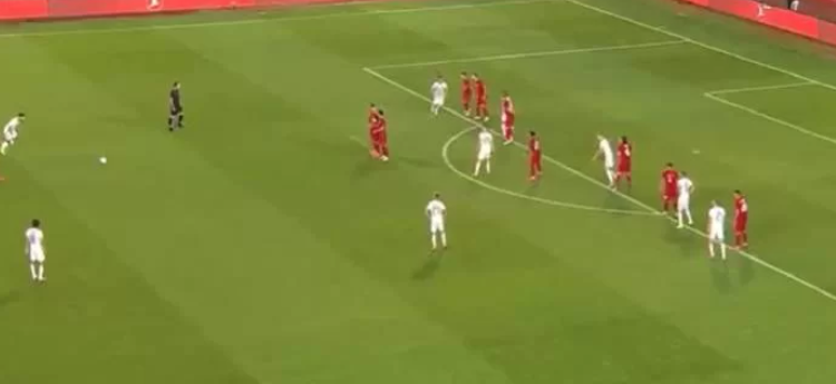 Video, kishim kohë pa parë një gol të tillë