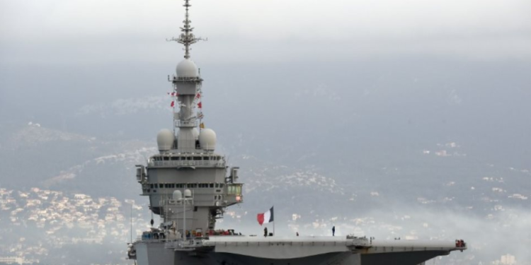 Përplasja Greqi-Turqi, Franca bën lëvizjen e radhës në Detin Egje