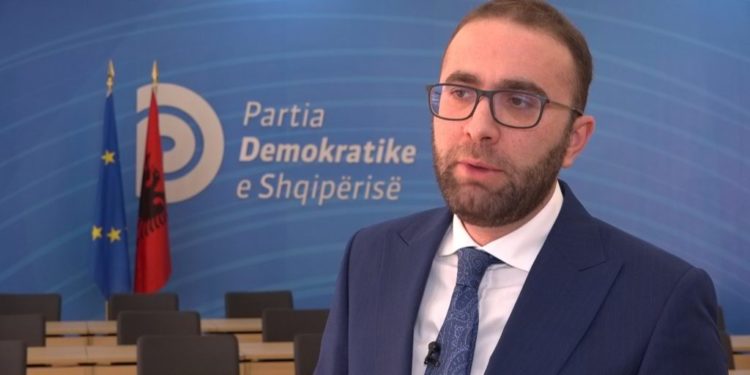 Gazmend Bardhi: Entuziasëm i madh në PD, se po vijmë në pushtet. Ndjehet fryma e fitores