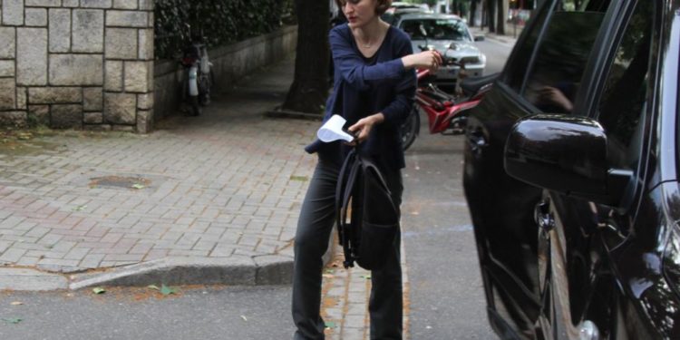 Ministrja e Arsimit drejt largimit: Nuk do jem më në Qeveri dhe Shqipëri, kam njoftuar dhe Ramën