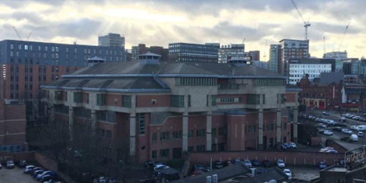 Agjentja që çoi pas hekurave “piktorin” shqiptar