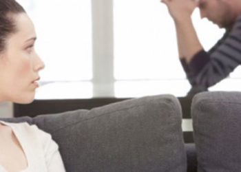 Studimi/ Ja dëmet që shkakton te meshkujt përdorimi i celularit më shumë se 4 orë në ditë