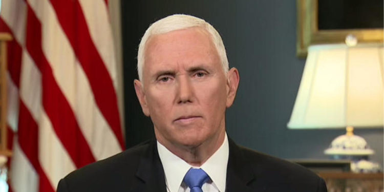 Incident në aeroplanin ku udhëtonte zëvendëspresidenti i SHBA-së, Mike Pence