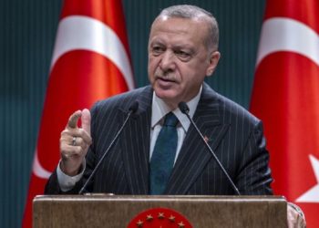 Tjetër paralajmërim i fortë i Erdogan: E dinë grekët dhe francezët se çfarë i pret dhe çfarë do vuajnë apo jo?!