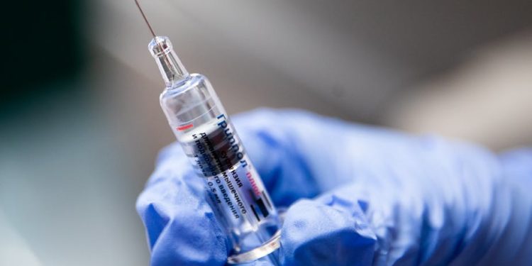 Zyrtarët e shëndetësisë i bëjnë thirrje qytetarëve të bëjnë vaksinën e gripit, kjo është arsyeja