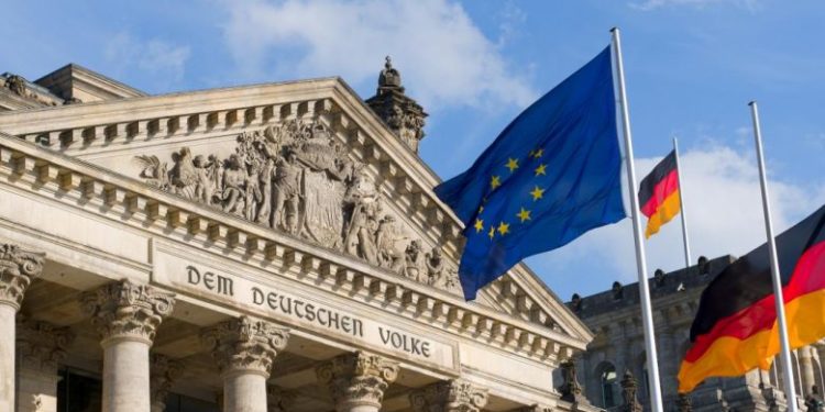 Gjysma e BE-së futet në “listën e kuqe”: Hiqni dorë nga udhëtimet