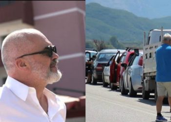 Rama në Athinë takon emigrantët, komenti pikant në Fb: Kot shkove, t’i  kishe takuar në kufi të gjithë para disa ditësh