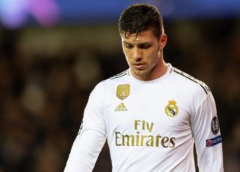 Milan në pozicion të mirë për Jovic