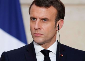 Macron: Duhet të marrim masa të reja për COVID-19