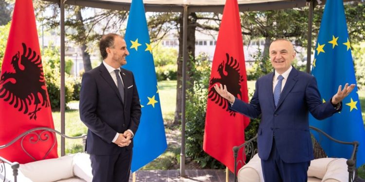Ambasadori i BE, Luigi Soreca takim në Presidencë me Metën/Çfarë pritet të diskutojnë