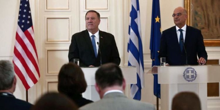 Sekretari amerikan i Shtetit viziton Greqinë, çfarë pritet të diskutohet për përplasjen me Turqinë