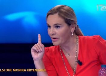 Monika Kryemadhi jep një këshillë: Mos bëni seks me kë t’ju dalë para, por me atë që dashuroni