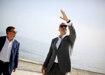 Zgjedhjet, Rama ikën nga Vlora, merr drejtimin e qarkut Durrës