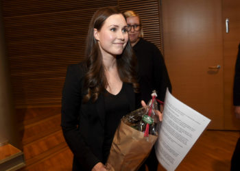 Kryeministrja finlandeze vetëkarantinohet pas alarmit të aplikacionit për COVID-19