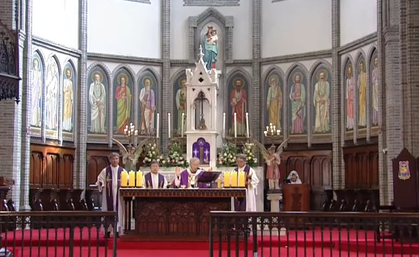 Seul/ Autoritetet padisin kishën për përhapjen e COVID-19