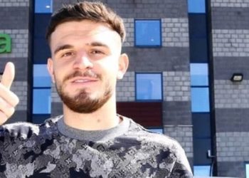 Toma kalon në Genk – lexo