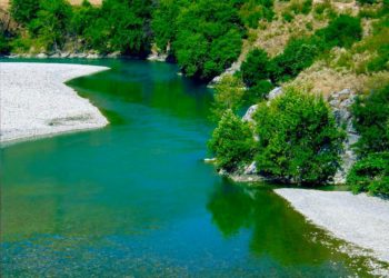 24 vite deputet/ Vangjel Tavo nga ‘fronti i shpresës me LSI’: Mos shkatërroni Vjosën o të marrë