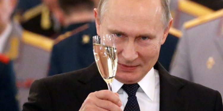 Nobeli vë përballë liderët botërorë, Vladimir Putin i shtohet listës së kandidatëve