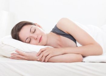 10 këshillat që ju ndihmojnë për problemet me gjumin