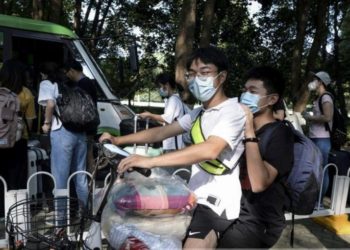 E habitshme/ Në qytetin kinez ku lindi Covid, jeta vijon normalisht