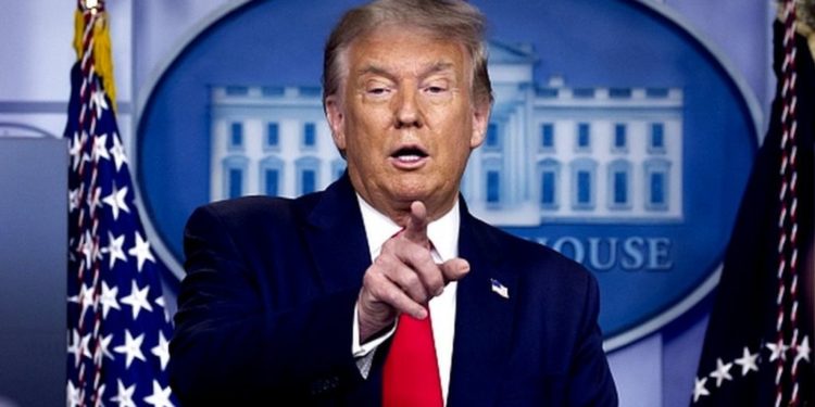 Donald Trump thotë se nuk do të bëjë të detyrueshme vaksinat anti-Covid sepse njerëzit “nuk e pëlqejnë”