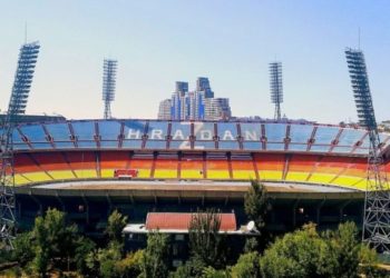 Miqësorja me Shqipërinë, Armenia e refuzon UEFA-n, luhet pa tifozë