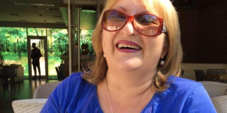 Covid-19 i merr jetën specialistes së Autoritetit Shëndetësor