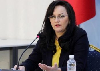 Fitoi betejën me Covid/Drejtoresha e ISHSH, Vjollca Braho përlotet teksa flet për mjekët: Ata janë heronjtë e vërtetë