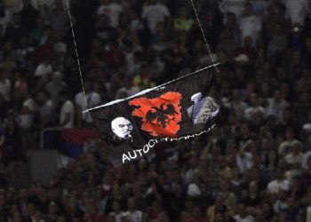 I mirëpritëm por ata na provokuan, serbët kujtojnë 5-vjetorin e flamurit me “Shqipërinë e madhe” (Foto)