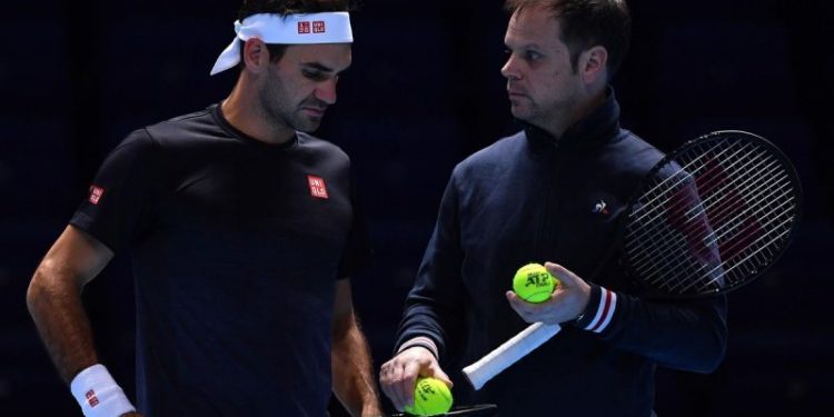 Trajneri i Federer zbulon datën e rikthimit në fushë të tenistit zviceran