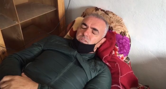 12 ditë në grevë urie, rëndohet gjendja e naftëtarëve të Ballshit, dërgohet me urgjencë në spital kreu i Sindikatës