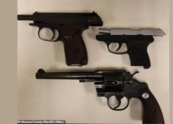 Arrestohet 12-vjeçari që mori 3 pistoleta në shkollë për t’ia treguar shokëve