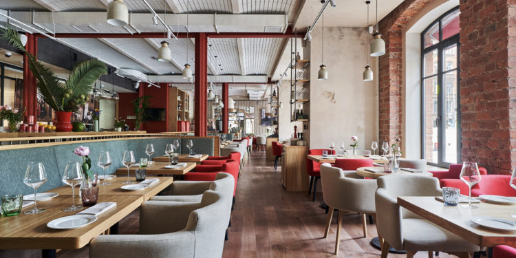 Pas 7 muajsh hapen ambientet e mbyllura të bareve dhe restoranteve, ja protokollet që duhet të ndiqen