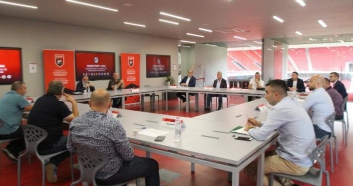 “Derbit” të bojkotit po i vjen fundi